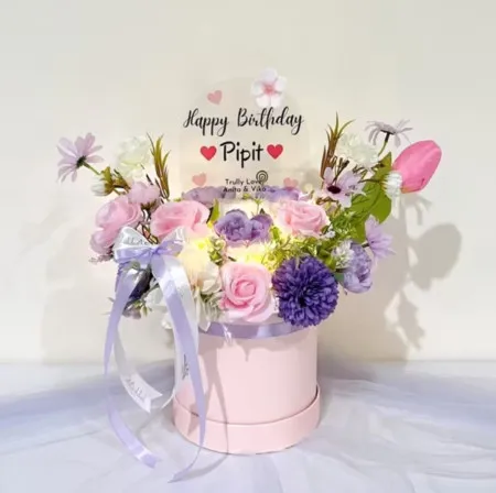 Bloom Box Akrilik Ucapan Ulang Tahun Seluma